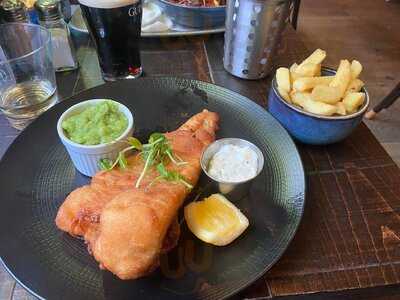 The Gate Bistro & Cocktail Bar