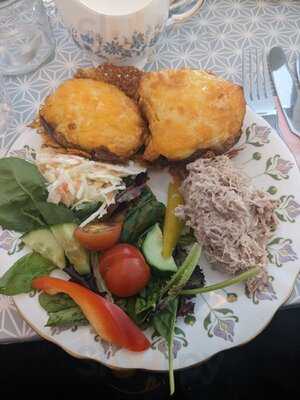 Whittle Vintage Tearooms & Cafe