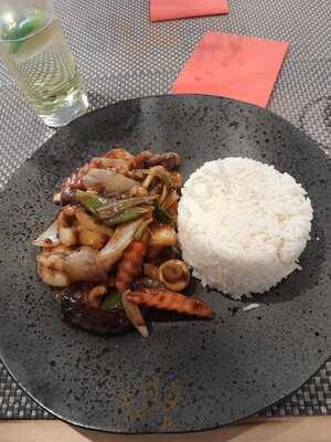 Giggling Squid - Salisbury