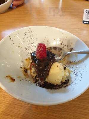 The Three Crowns Pub Restaurant Scouthead