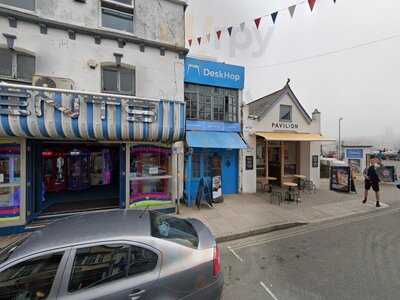 The Dolphin Bar & Restaurant