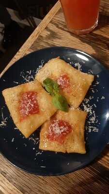 Nonna's Wood Fired Pizzas