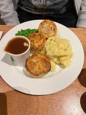 Brewers Fayre The Cinder Path