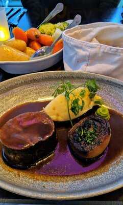 Briardene Hotel Curbside Brasserie