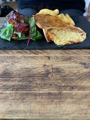 Albion Farm Shop & Cafe