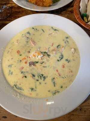 Grasshopper On The Green