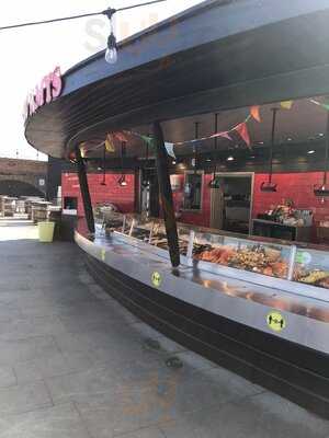 Chummys Seafood Stall