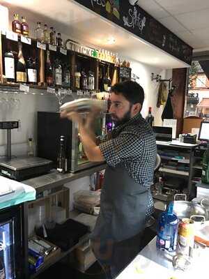 Ralph's Wine Cellar & Delicatessen