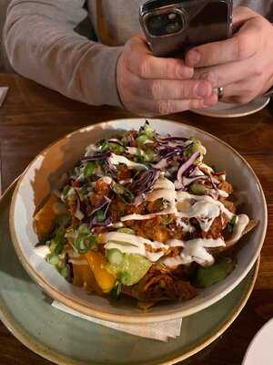 The Victoria Bar & Kitchen