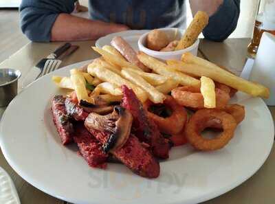 The Overstone Arms Pub And Dining