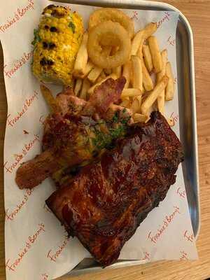 Frankie & Benny's