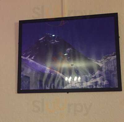 Lemon Leaf Restaurant & Bar