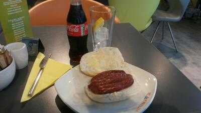 The Eatrium At Gillies