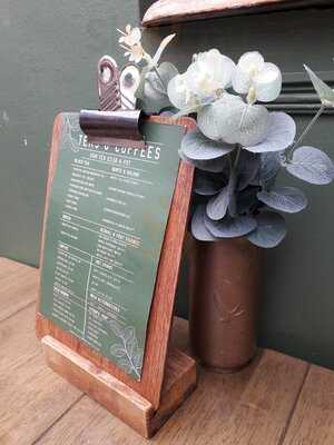 Leif Tearooms And Piano Bar