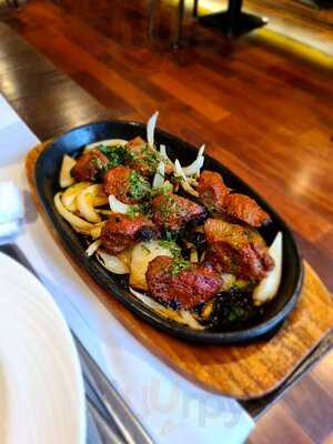 Shampan At The Spinning Wheel