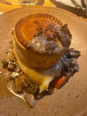 The Priory Pub & Kitchen