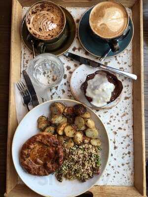 Synge & Byrne Foyleside