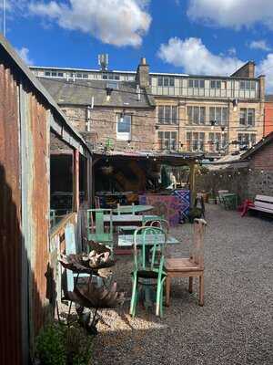 Two Chihuahua's Gringo's Bar & Restaurant