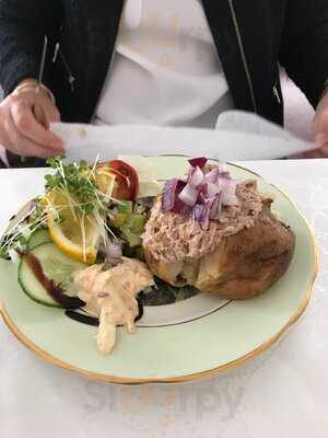 The Antique Tea Shop