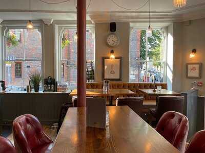 The Bishop On The Bridge, Winchester