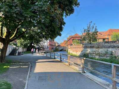The Bishop On The Bridge, Winchester