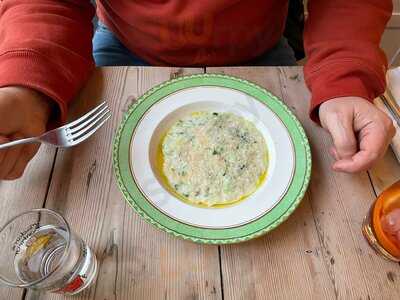 Folkestone Wine Company