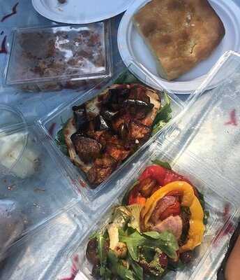 Carluccio's - Tunbridge Wells