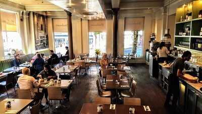 Carluccio's - Tunbridge Wells