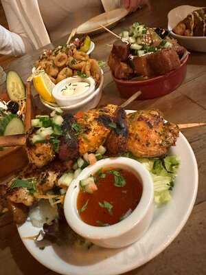 Carisma Tapas & Wine Bar