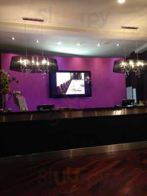 The Waterfoot Wine Bar