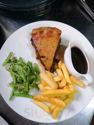 Hare And Hounds Abbey Village