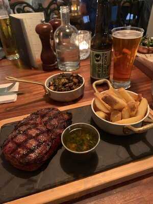 Roxie Steak - Twickenham