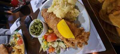 The Windsor Castle Bar And Restaurant