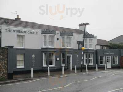 The Windsor Castle Bar And Restaurant