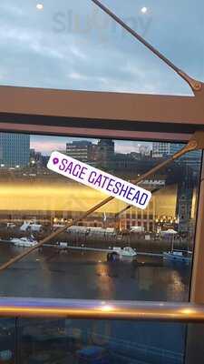 The Cafe At The Glasshouse International Centre For Music