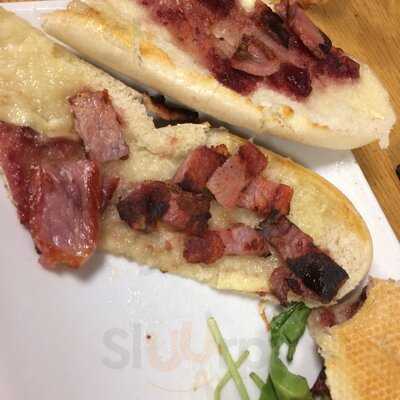 Bumbles Coffee Lounge