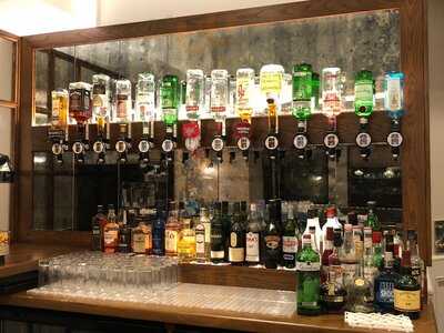 Pitchers Restaurant & Events Pavilion