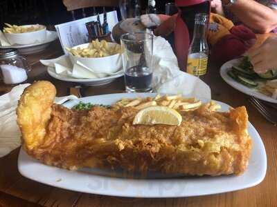 The Half Moon Inn @ Stoke St Mary