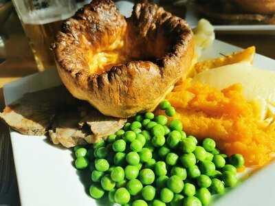 Y Gwynedd Bar & Diner