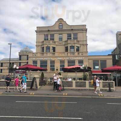 The York Hotel Wine Bar And Restaurant