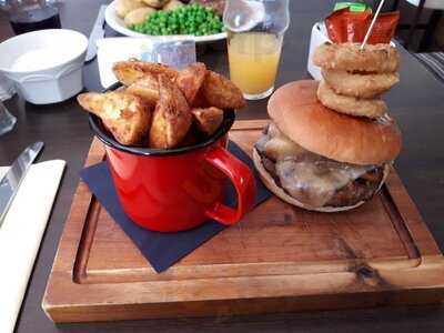 The York Hotel Wine Bar And Restaurant