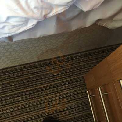 The York Hotel Wine Bar And Restaurant