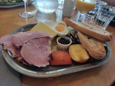 Squire's Garden Centre