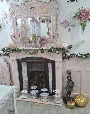 Sally's Cake Emporium