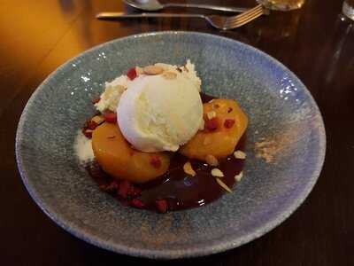 Bridge Restaurant And Bar 1815