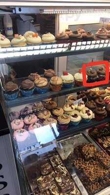 Crystal's Cupcakes & Sandwich Bar