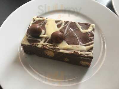 Crystal's Cupcakes & Sandwich Bar