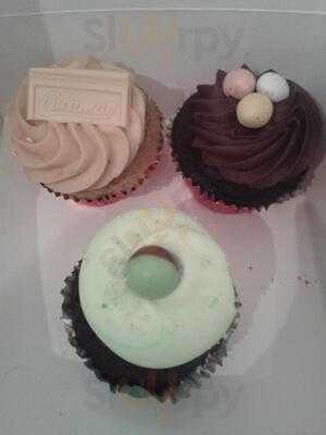 Crystal's Cupcakes & Sandwich Bar