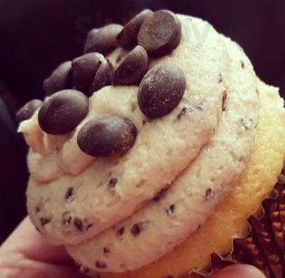 Crystal's Cupcakes & Sandwich Bar