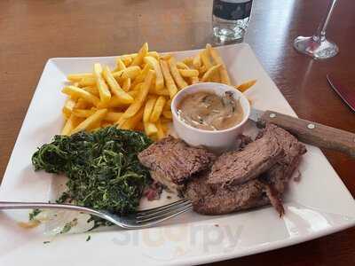 La Casa Vecchia & The Grey Lady